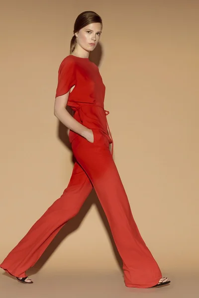 Look 16